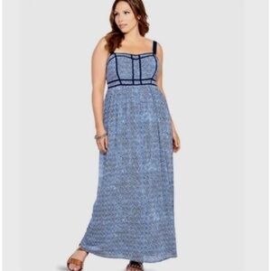 Size 16 torrid Blue Patterned Maxi Dress with Navy Trim